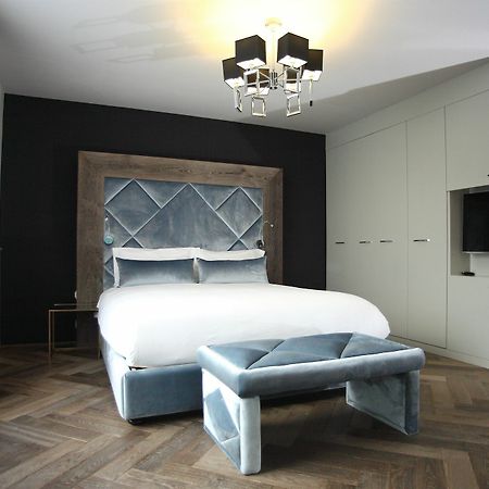 Etterbeek Aparthotel L'Impronta מראה חיצוני תמונה