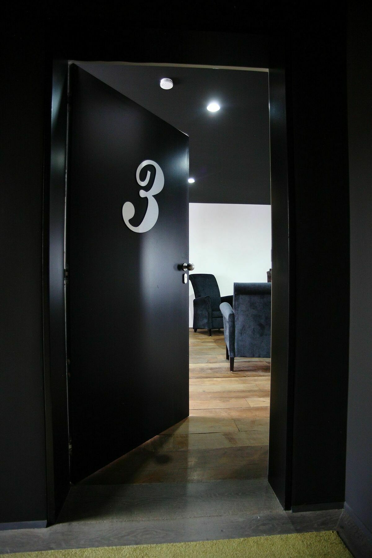 Etterbeek Aparthotel L'Impronta מראה חיצוני תמונה