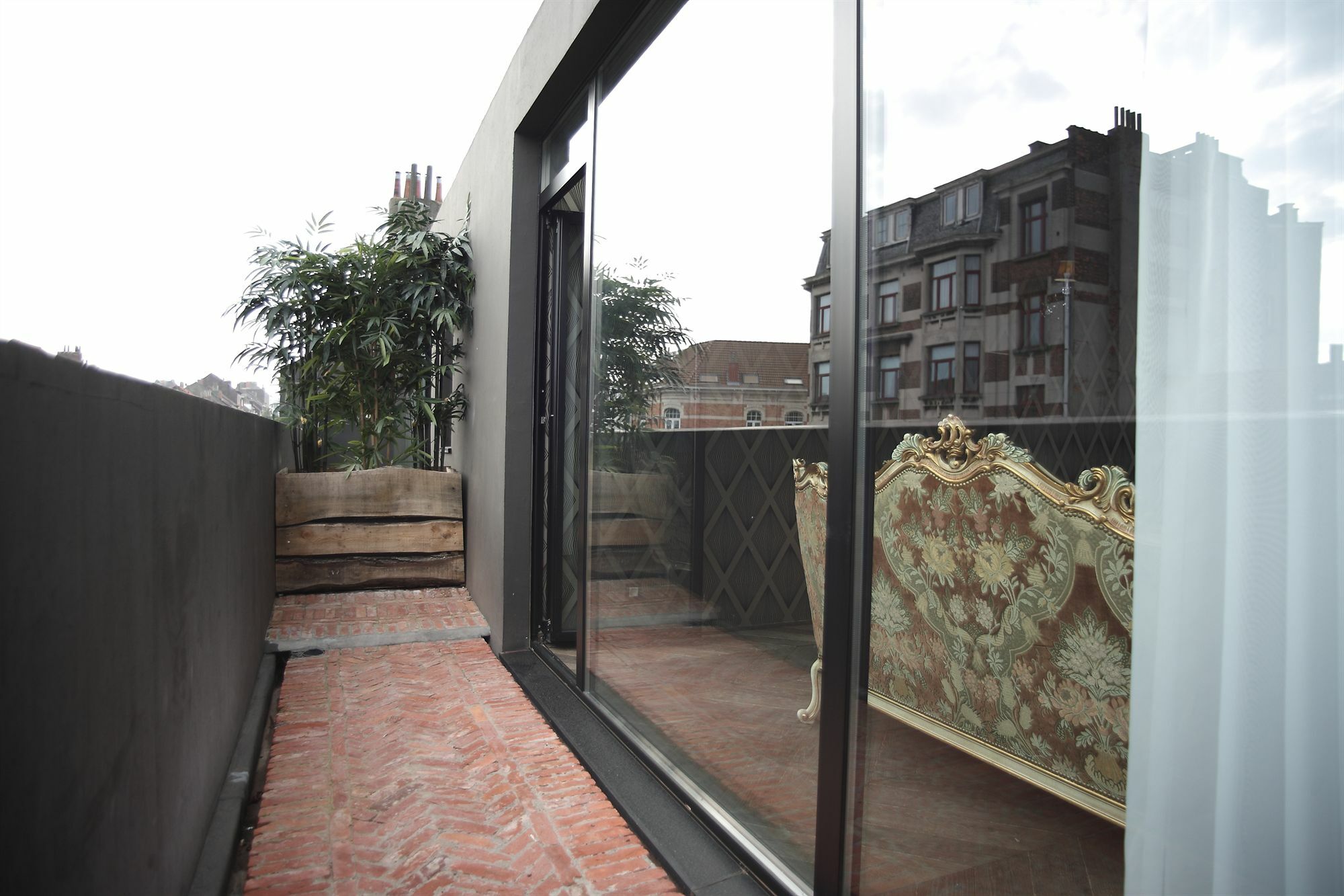 Etterbeek Aparthotel L'Impronta מראה חיצוני תמונה