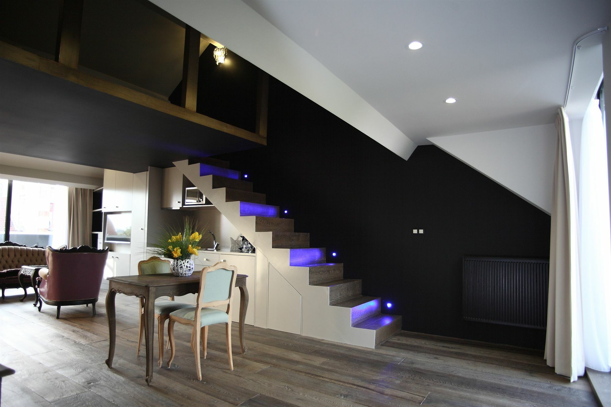 Etterbeek Aparthotel L'Impronta מראה חיצוני תמונה