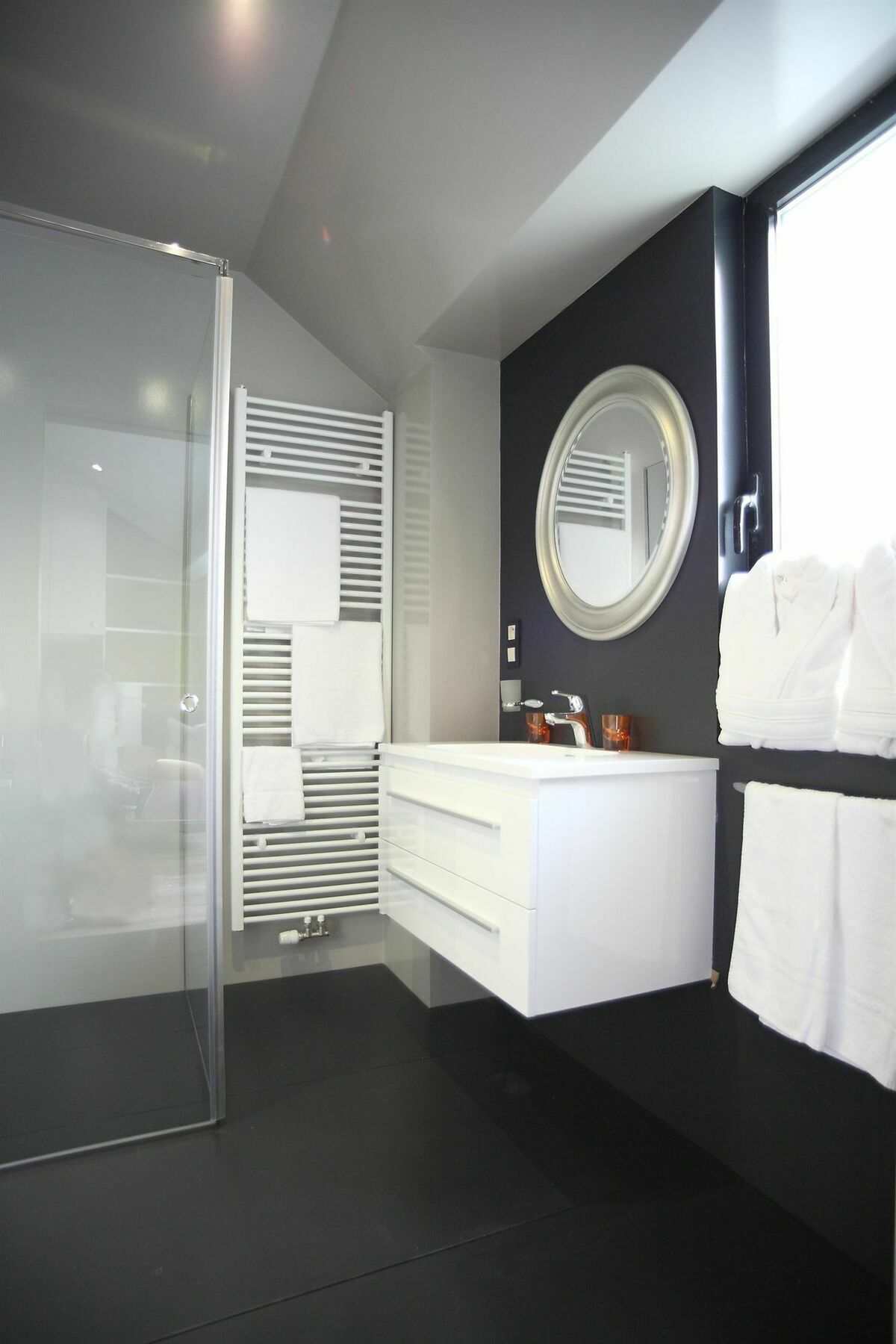 Etterbeek Aparthotel L'Impronta מראה חיצוני תמונה
